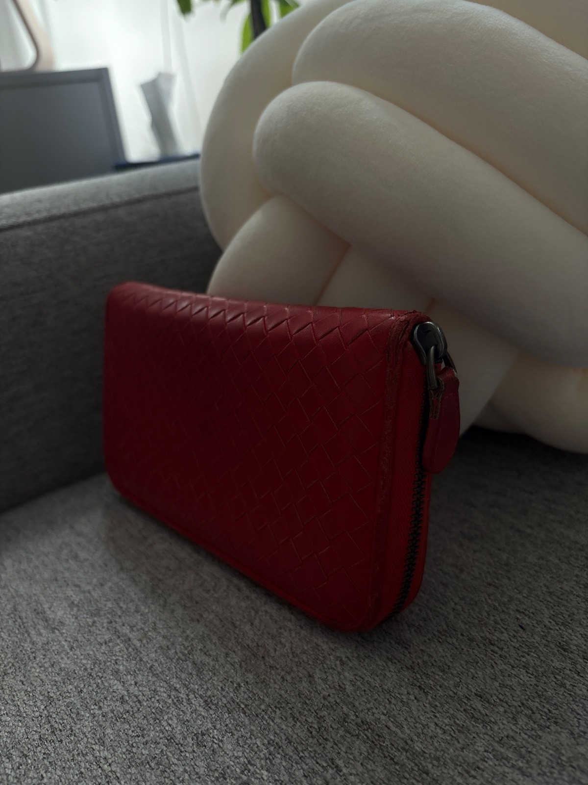Bottega Veneta Intrecciato Red Leather Zip Around Wallet Continental Wallet