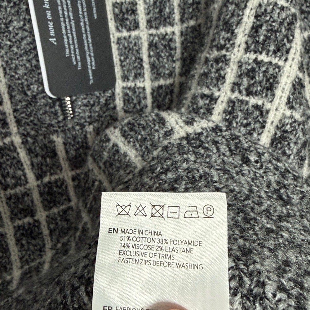 NWT Varley Furley Half Zip Knit Gray White Plaid Medium