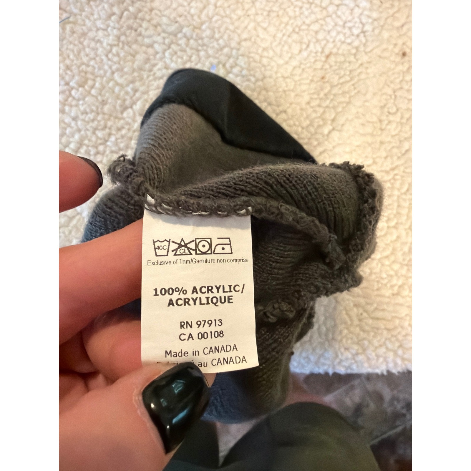 Pistil Beanie Hat Charcoal Grey Orange Blue Green Tassel Fleece Lined Canada