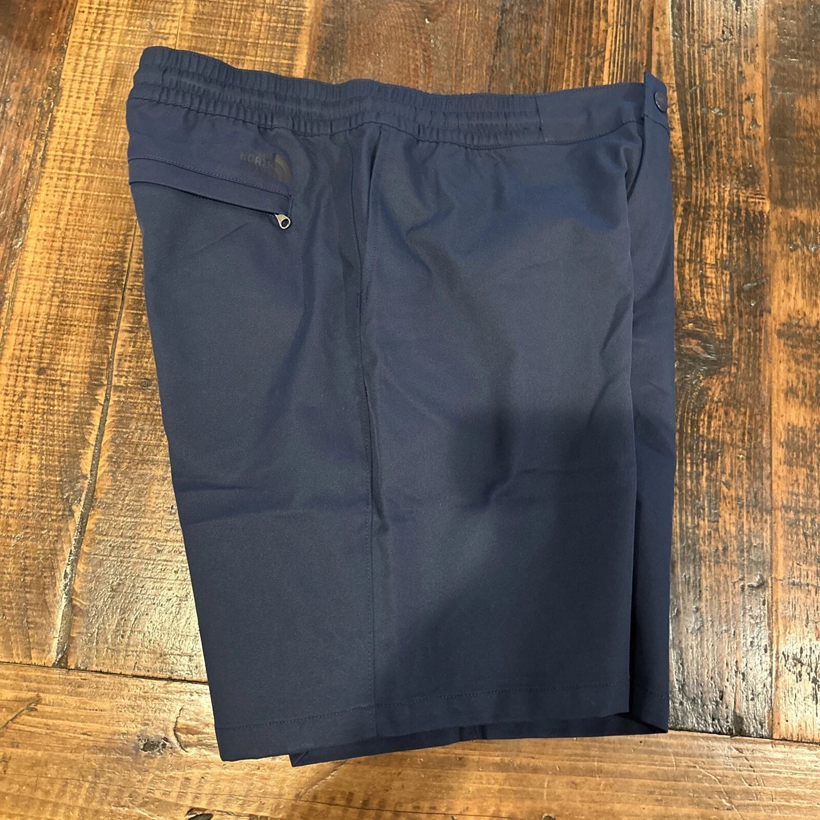 The North Face Standard Shorts Navy Blue 34 Reg Mesh Lined NWT NF0A5J518K2 $79