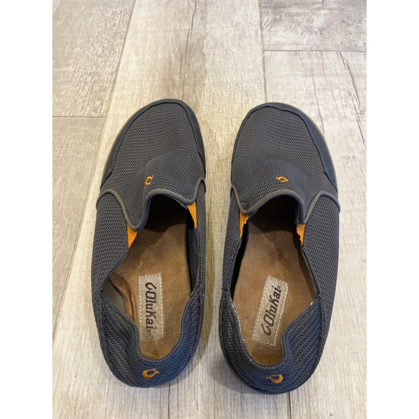 OluKai Nohea Mesh Mens Slip On Shoes Charcoal Grey Orange 10188-4040 Size 9
