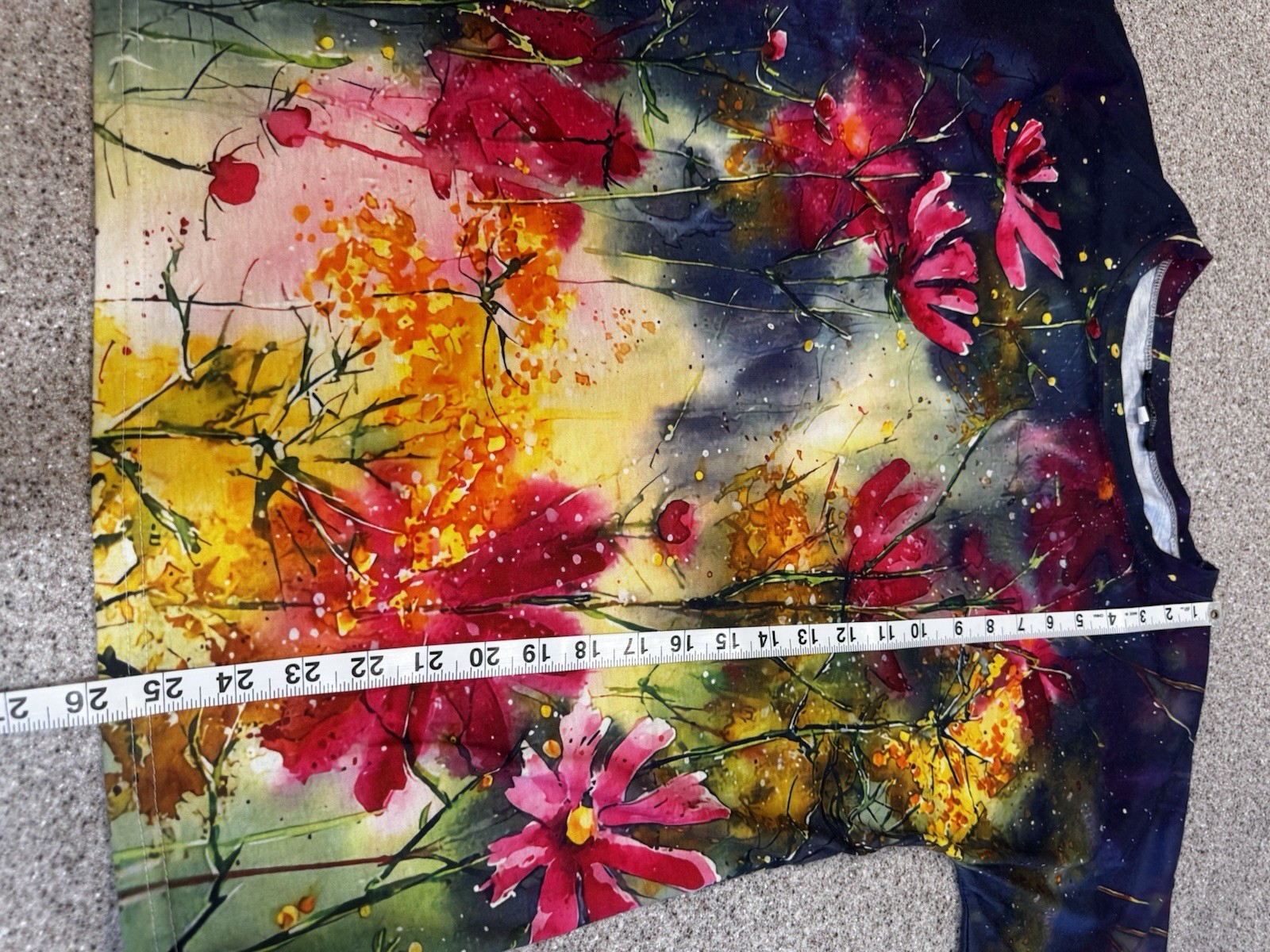 Camisa Women’s Multicolor Floral Print Round Neck Short Sleeve T-Shirt Size W