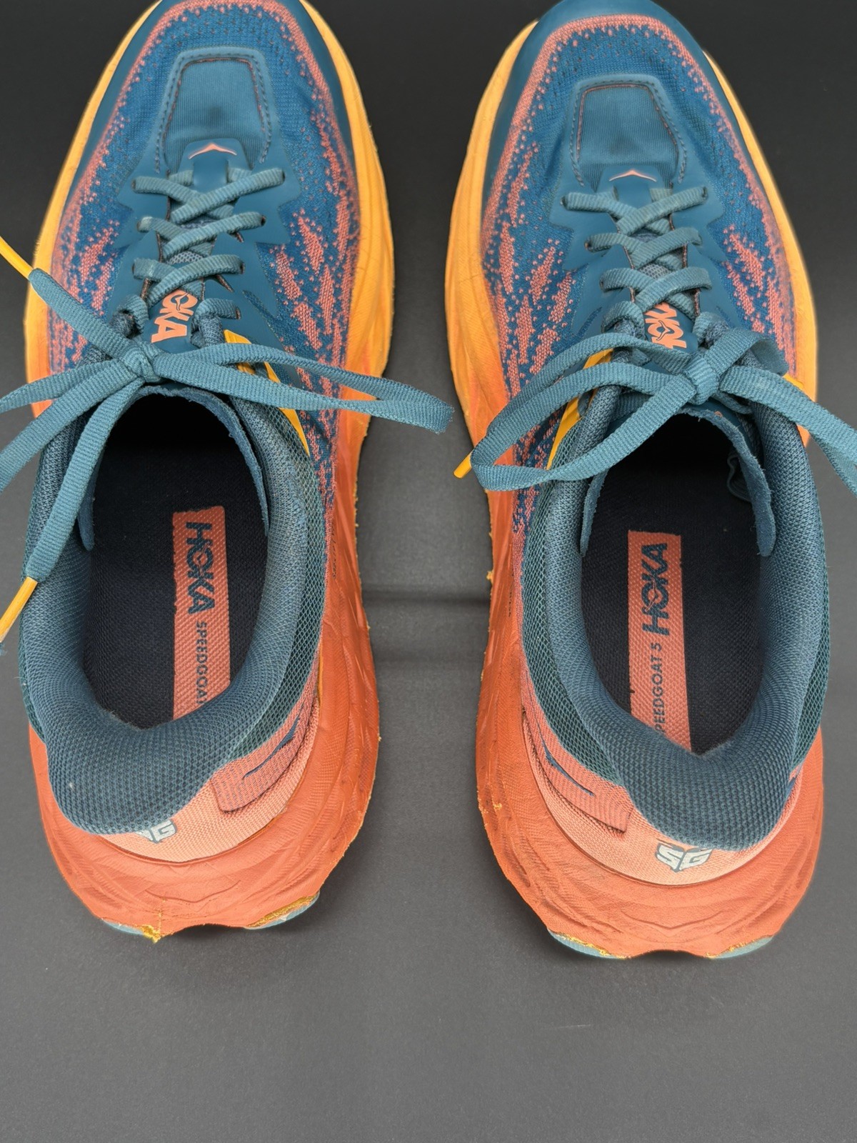 HOKA Speedgoat 5 Women’s US 10B Trail Running Shoes Vibram Read