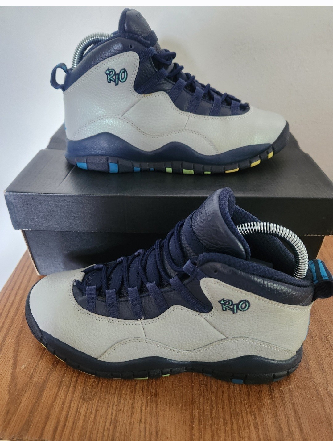 Air Jordan 10 Retro Rio size 5y