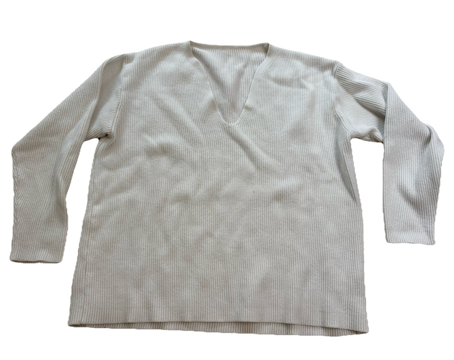 United Arrows Women’s White V-Neck Ribbed Knit Pullover Sweater Long Sleeve M