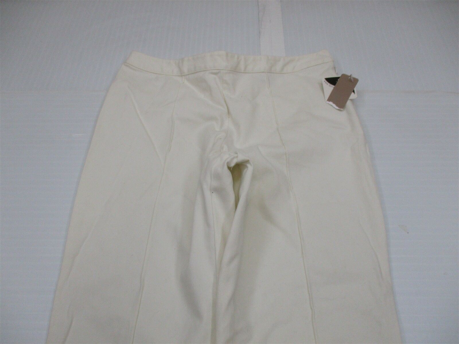 new I.E. Pants Women’s Size 8 Natural Blend Cotton Pleated White