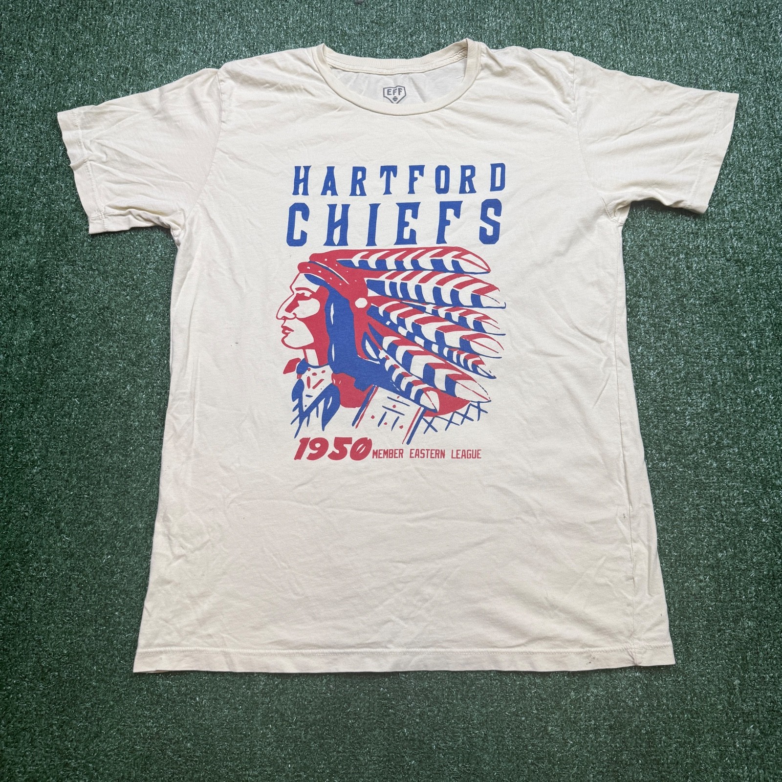 EBBETS FIELD FLANNELS Graphic T Shirt Men’s Size M White Hartford Chief Tee