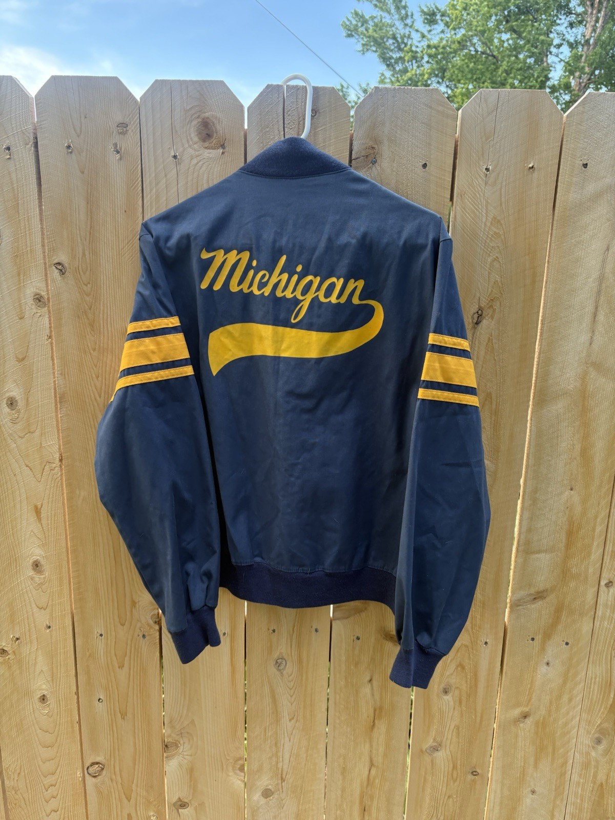 1960s Champion Men’s Michigan Bomber Jacket Zip Up Small, authentic running man