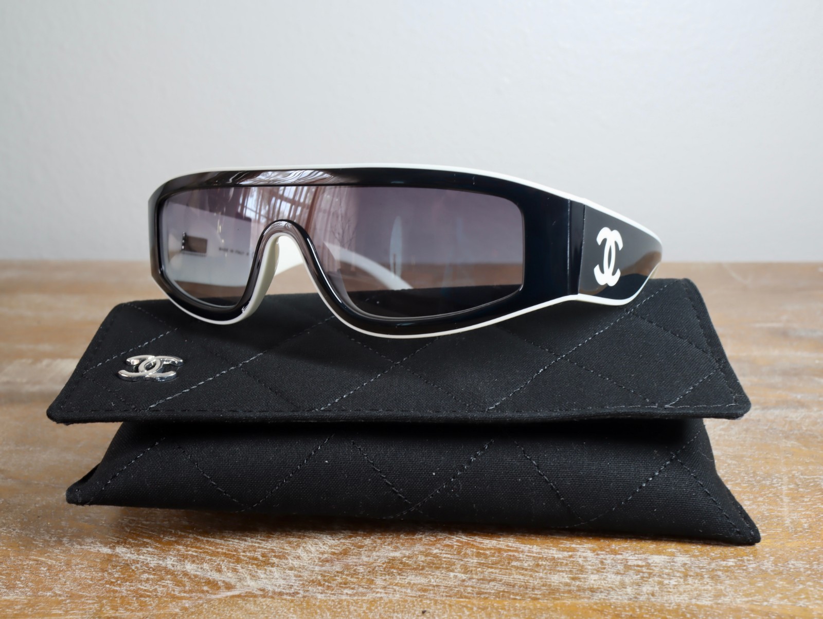 CHANEL 6057 Urban Vintage Shield Sunglasses Black & White/Gray Lens 100% UV