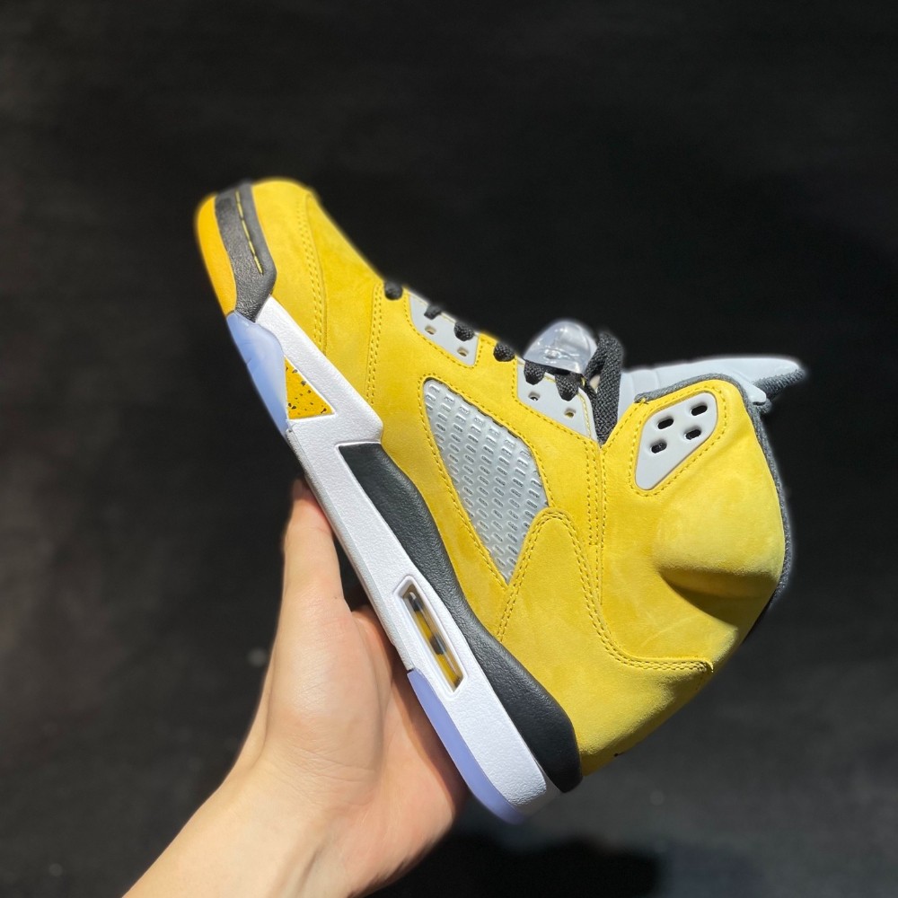AJ 5 Retro “Yellow Multi” “Tokyo” Exclusive {2025} Retro IO3372-700