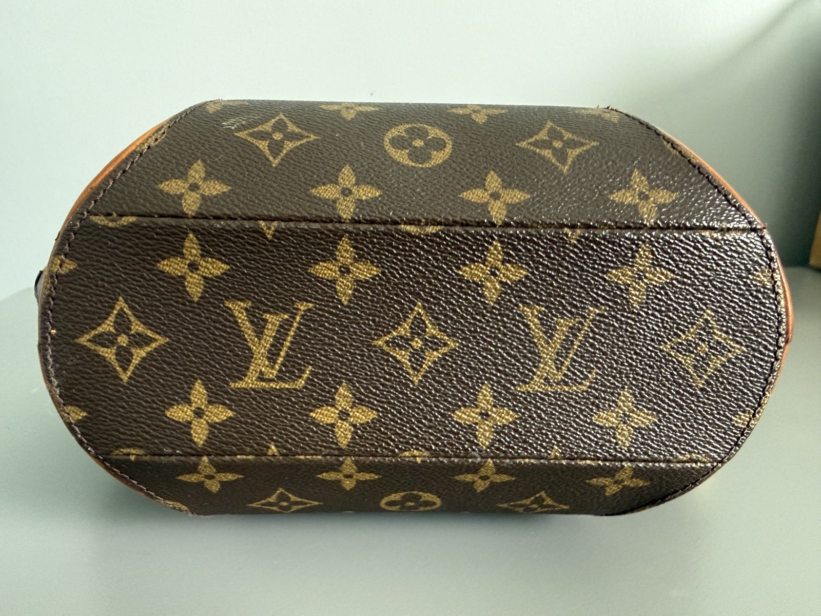 Vintage Y2K Louis Vuitton Monogram Ellipse PM Bag France 2000 w/auth Lock & Key