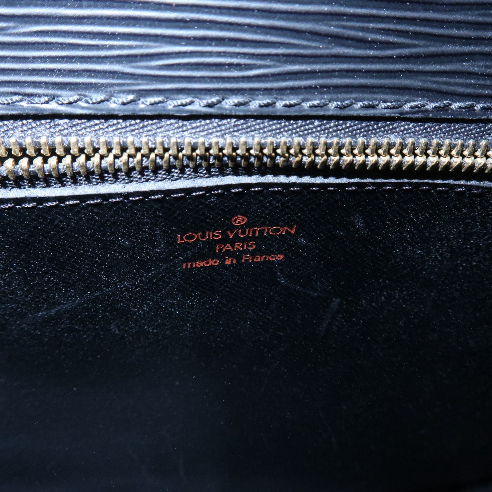 Louis Vuitton Epi Saint Cloud Shoulder Crossbody Bag Noir M52192 Auth Used F/S