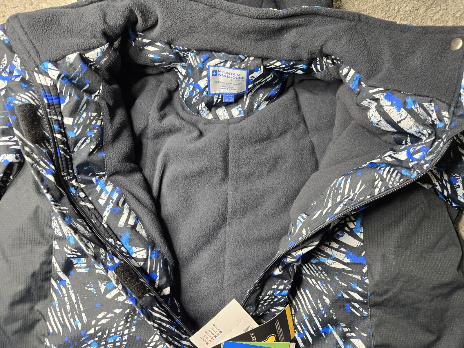 Mountain Warehouse Snow Jacket Women’s Size 18 Multi-color Insulated Water Proof