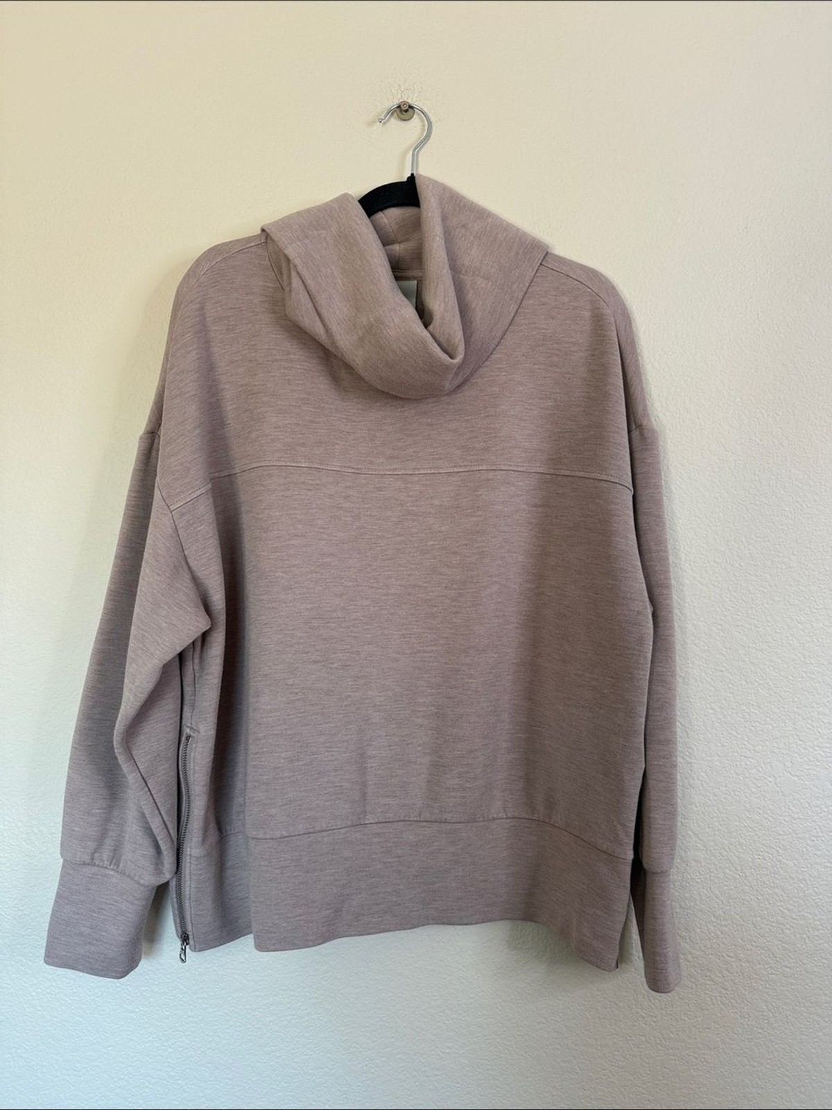 Varley Priya longline sweatshirt cowl neck women’s large EUC