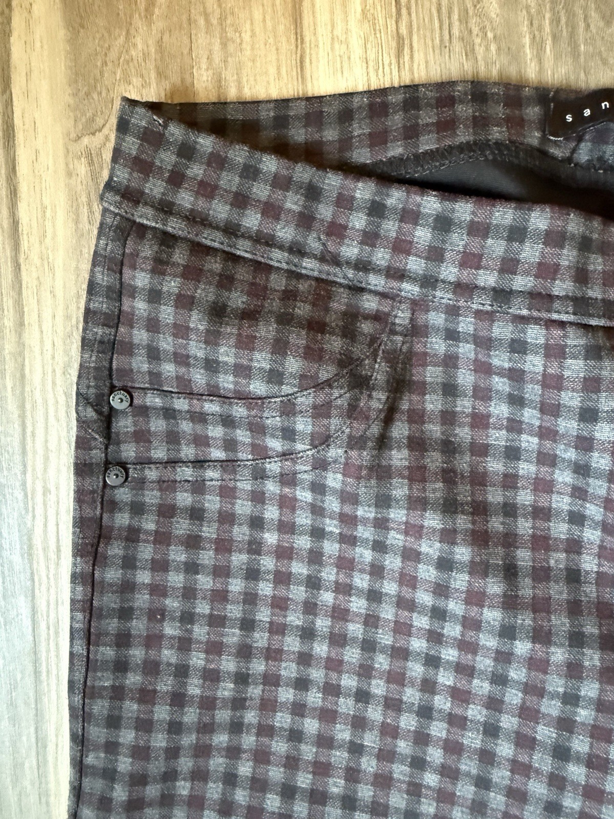 Sanctuary Pull On Skinny Pants Gray Black Burgundy Checkered Plaid M 27 x 28