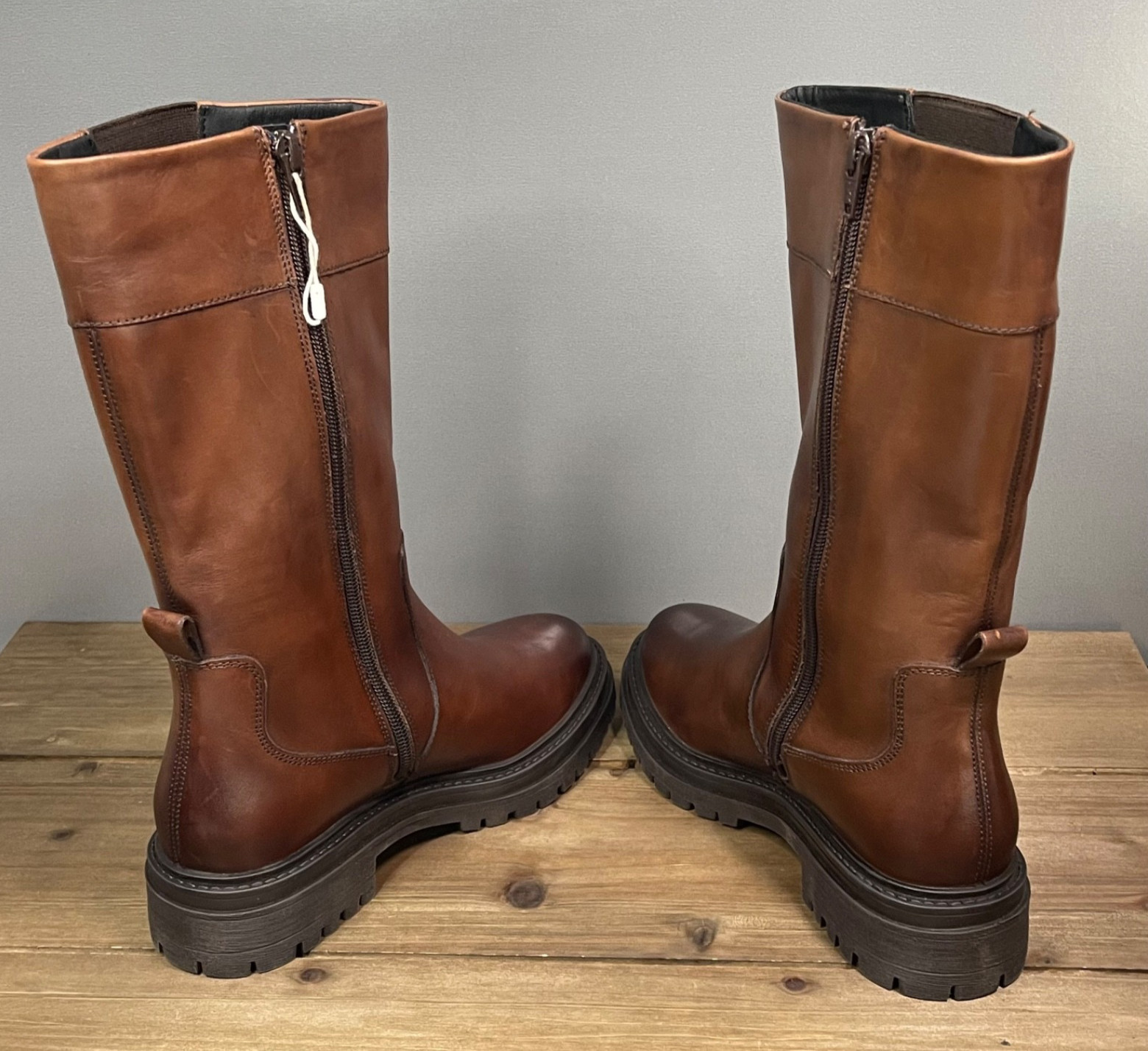 Geox Respira Women’s Boots Size 37 Brown Leather Mid Calf Chunky Lug Sole Zip Up
