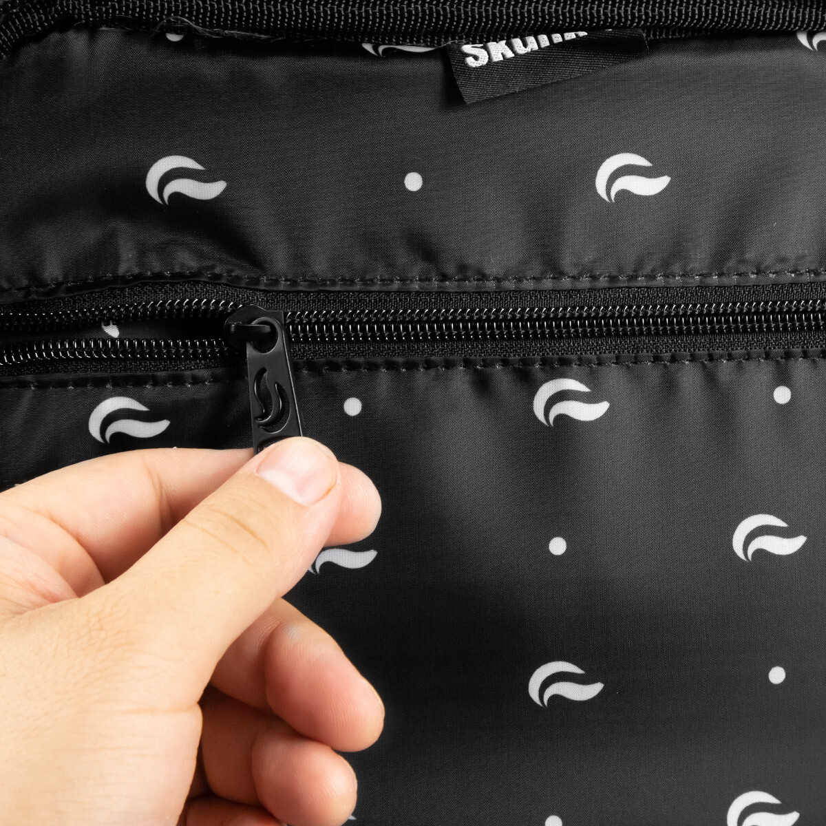 SKUNK PILOT Combo Lock LOCKING SMELL PROOF Storage Case Stash Bag – Black 10”