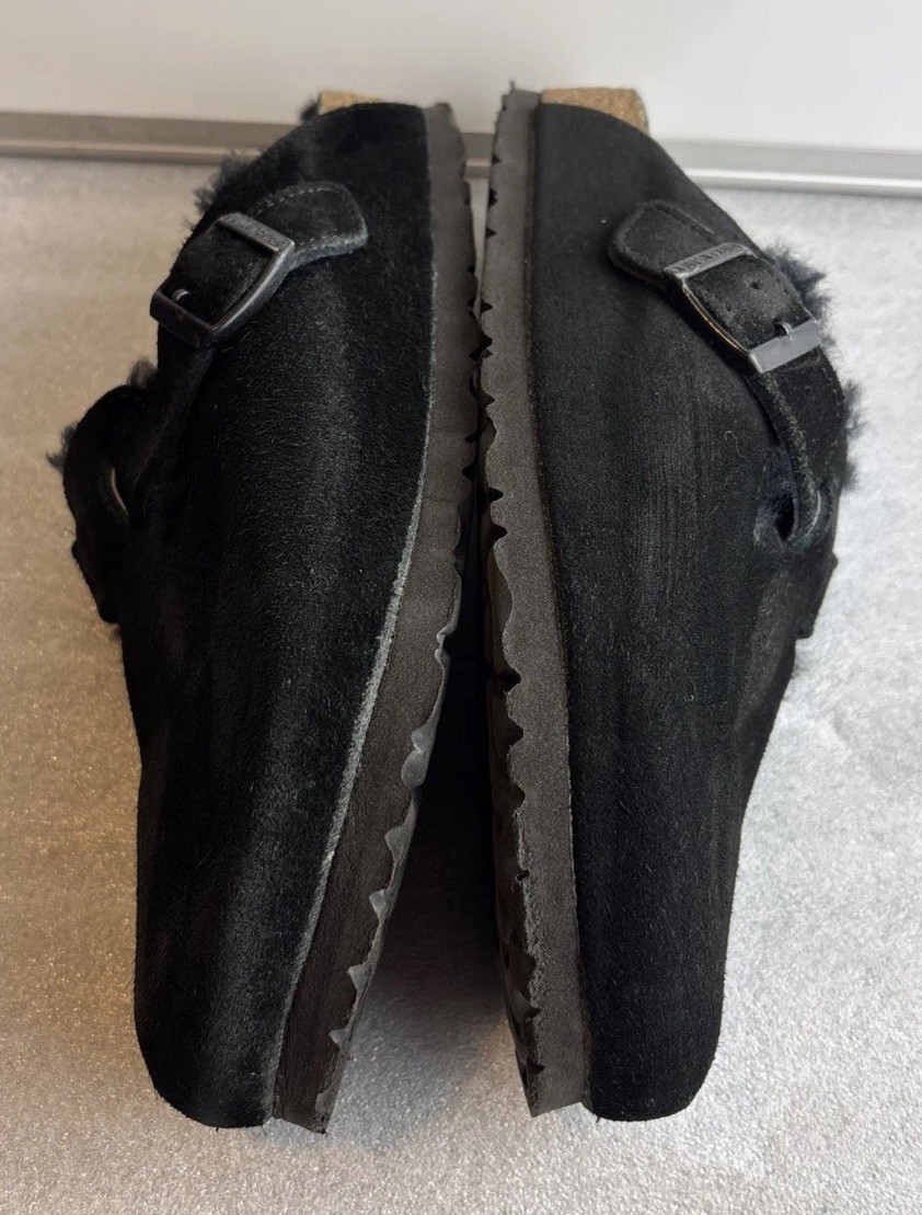 Birkenstock Suede Boston Black Shearling Size 39 US W -8-M-6 Clogs Slides