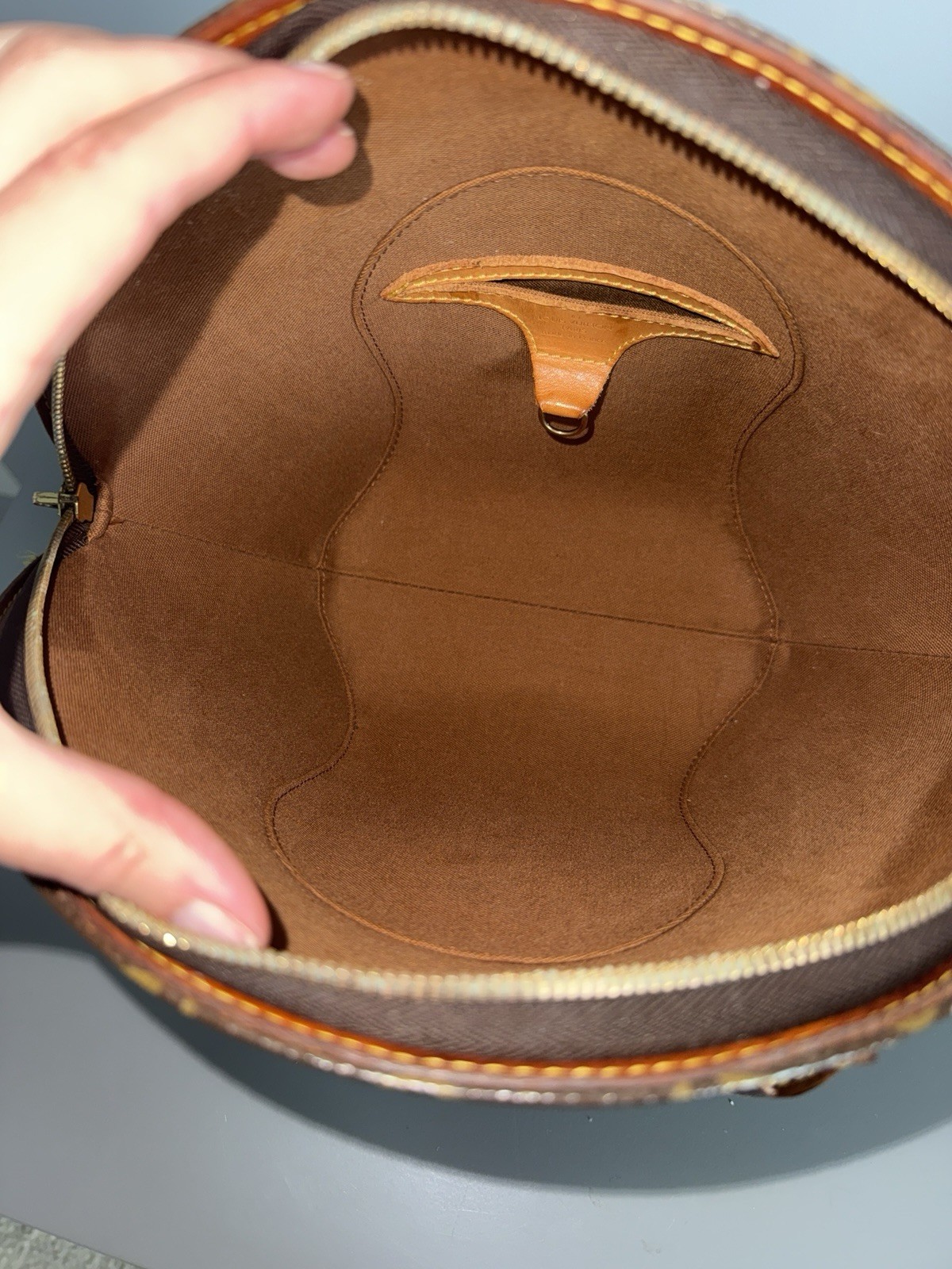 Vintage Y2K Louis Vuitton Monogram Ellipse PM Bag France 2000 w/auth Lock & Key