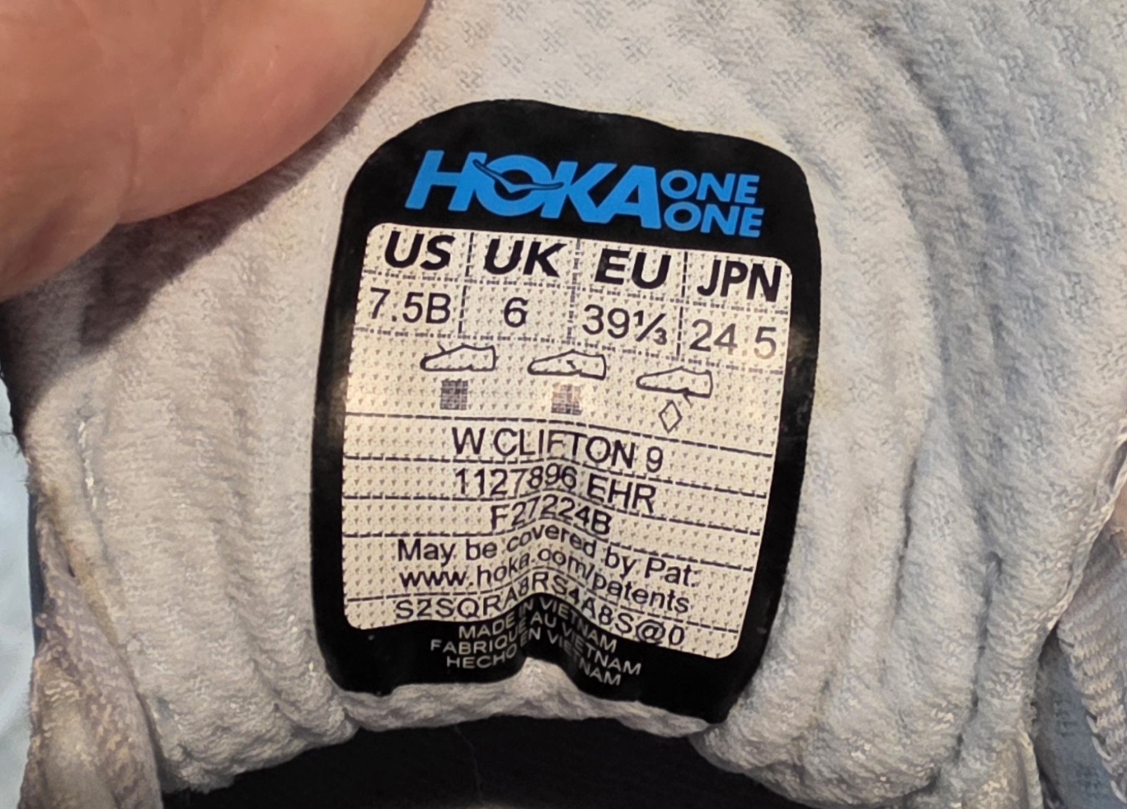 Hoka One One Clifton Women’s Walking Running Nurses Shoes Sneakers 7.5 Purple