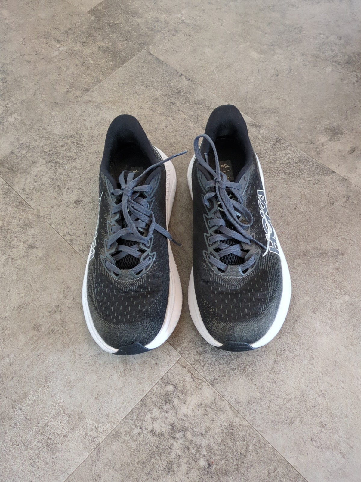 Hoka One One Mach 6 Women’s Running Shoes 8B Black Grey White