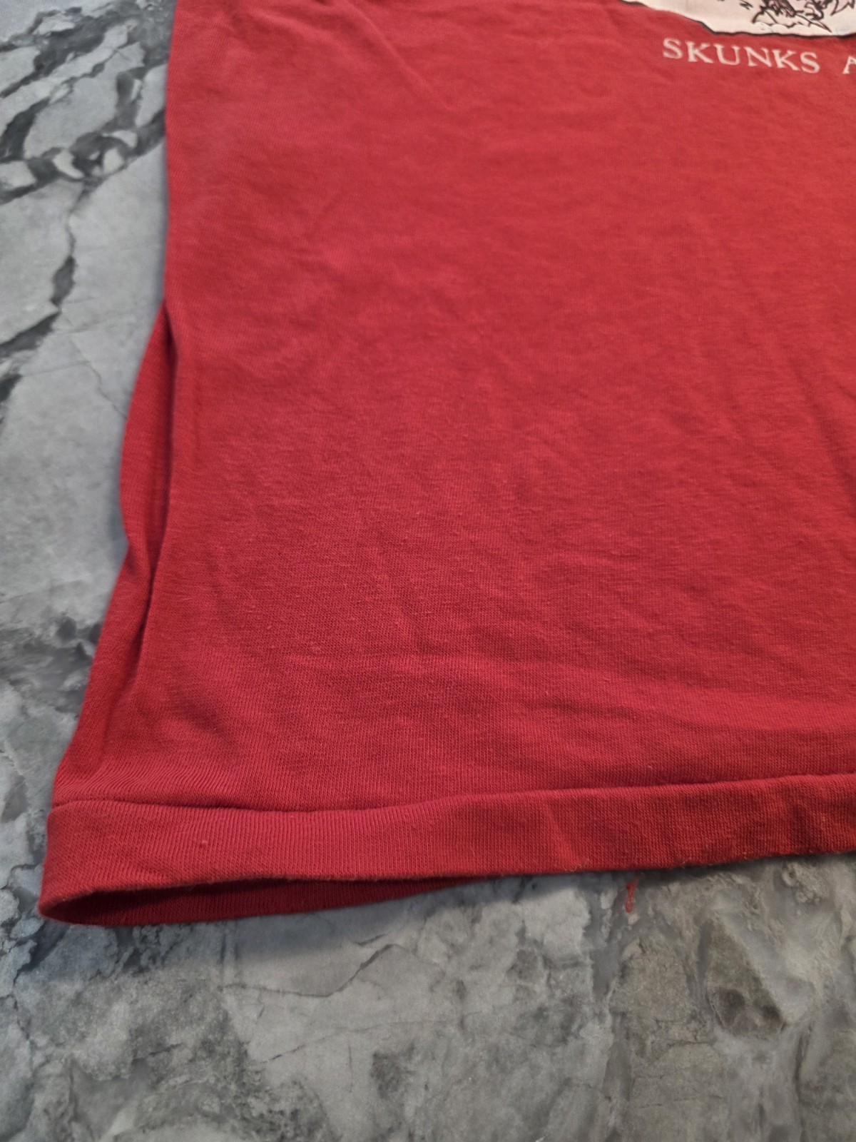 Vintage 90s Skunks At Play Shirt XL Oneita 50/50 Red Single Stitch Made In USA