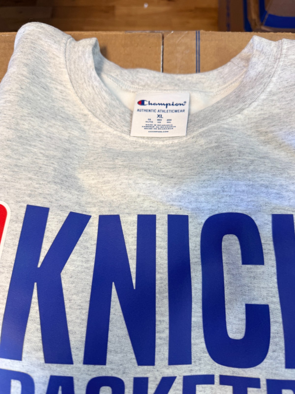 Knicks Basketball Sweatshirt Friend Sweatshirt Champion Adult Large
