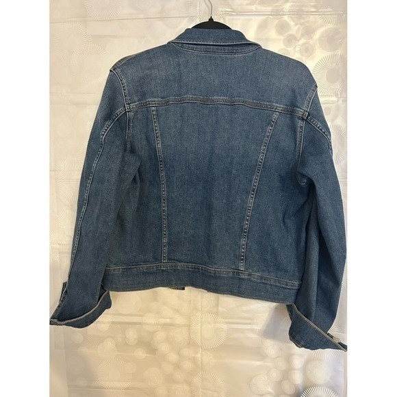 Calvin Klein Women’s Denim Trucker Jacket Medium Wash Blue M NEW