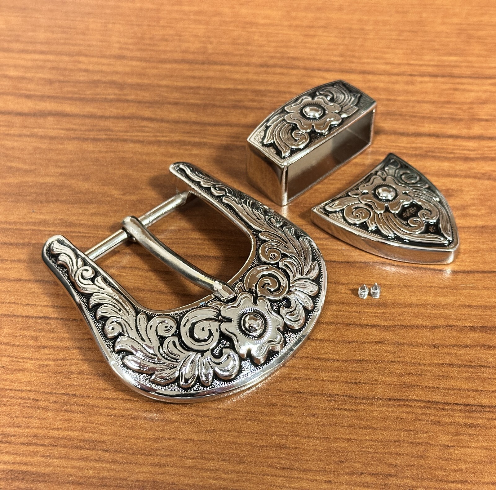 Western 3-Piece Belt Buckle Set Floral Engraved Silver Metal Cowboy Rodeo Style