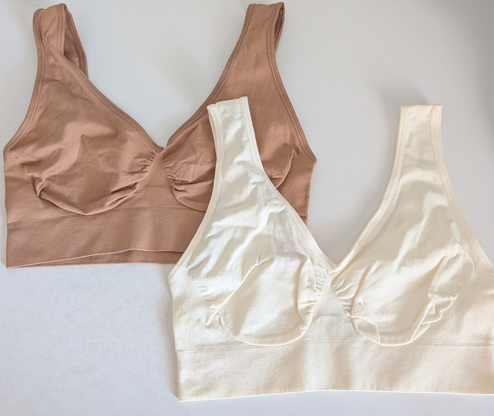 Rhonda Shear 2-pack Ahh Seamless Bra Brown/Cream Size Large New Wireless
