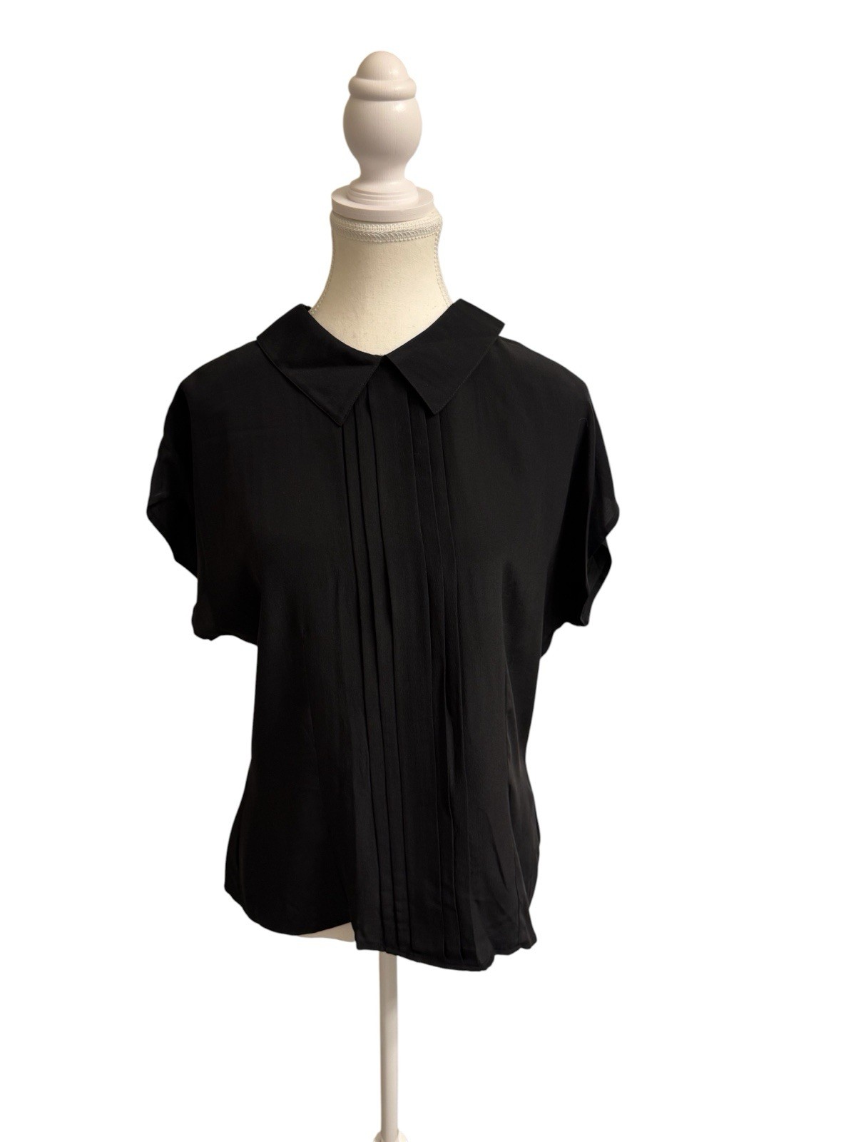 Vintage 100% Silk Black Pintuck Blouse M Quiet Luxury Old Money Back Button Top