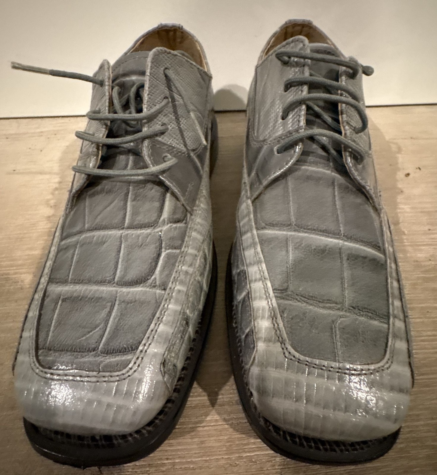 LibertyZeno Lucifer Men’s Silver Crocodile Print Dress Shoes Size 7