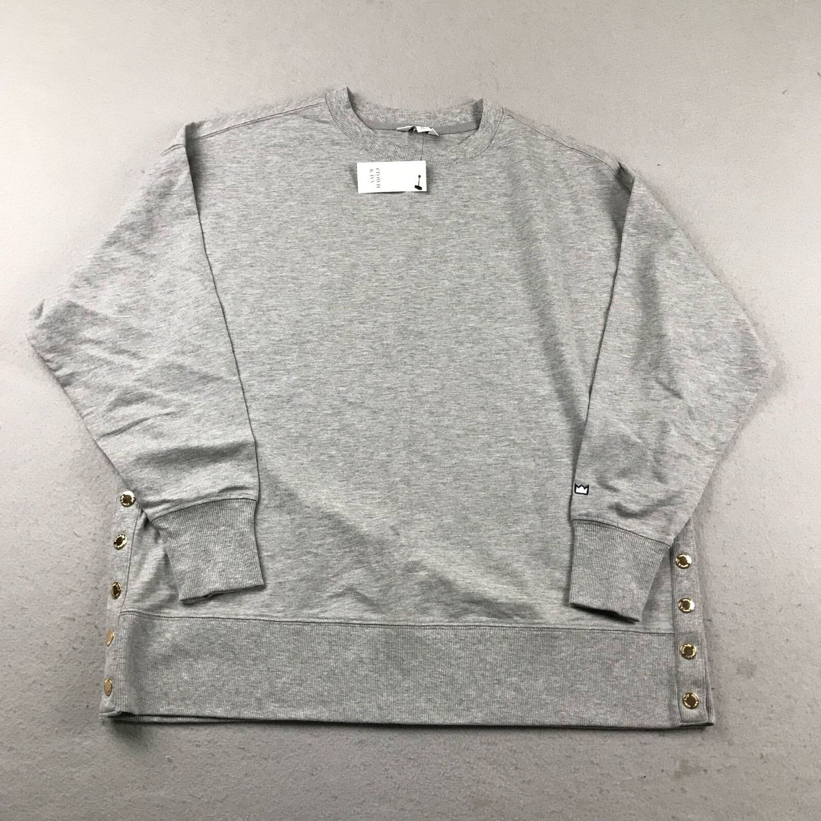Crown & Ivy Sweatshirt Womens Medium Gray Crew Neck Side Snap Button Top NWT