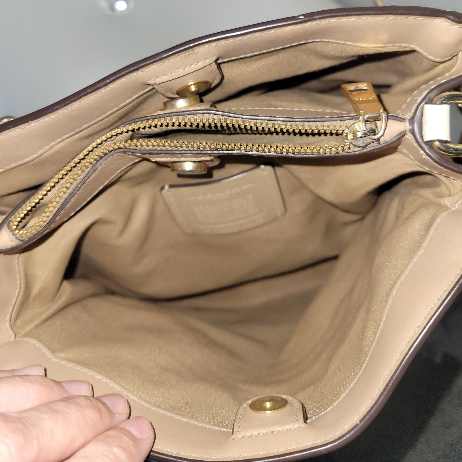 COACH Cammie C8152 Beige Signature Canvas & Cream Leather Chain Shoulder Bag