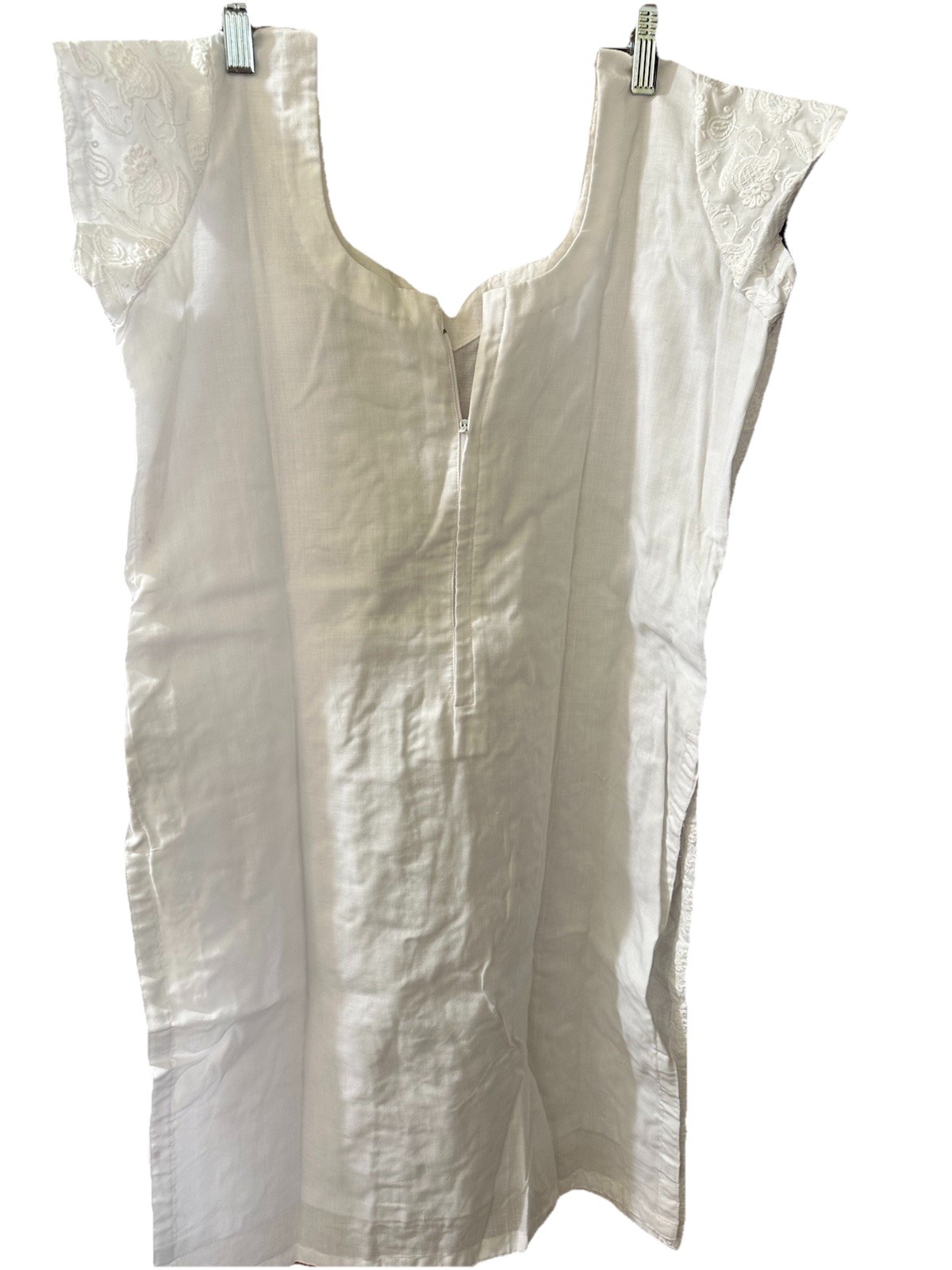 Preowned Chickankari Kurti White—Top And Bottom