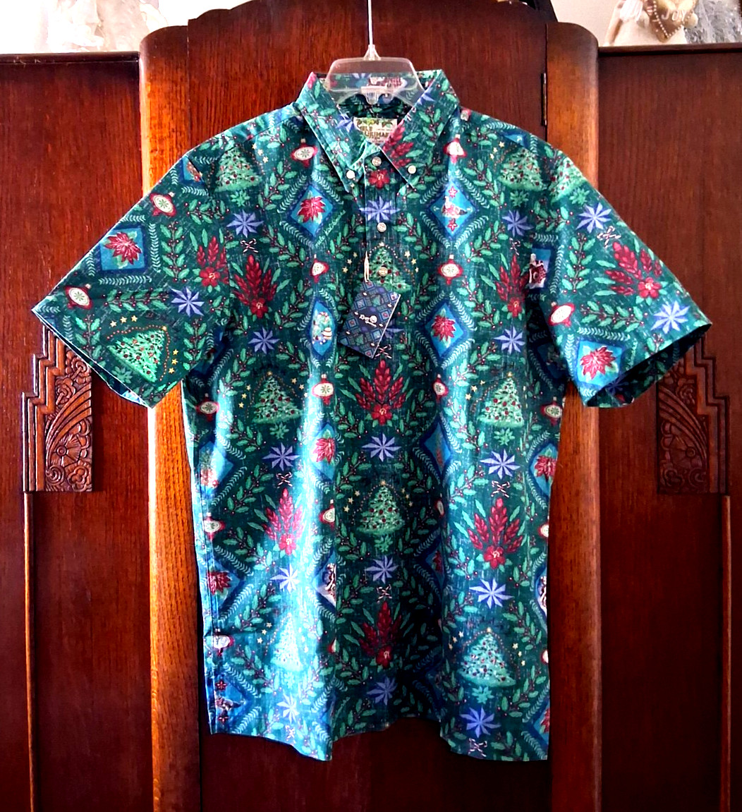 Reyn Spooner Men’s HAWAIIAN CHRISTMAS 2025″ PULLOVER Classic Fit Evergreen Shirt