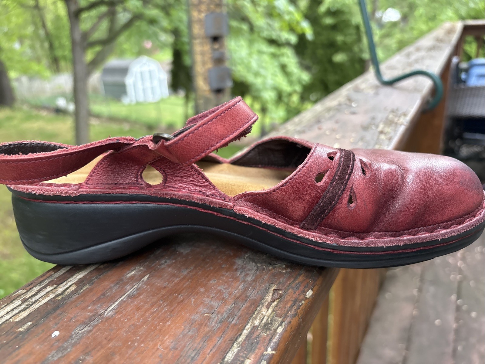 Naot Shoes 39 US 8 Gardenia Sandals Slingback Mary Jane Israel Red Burgundy