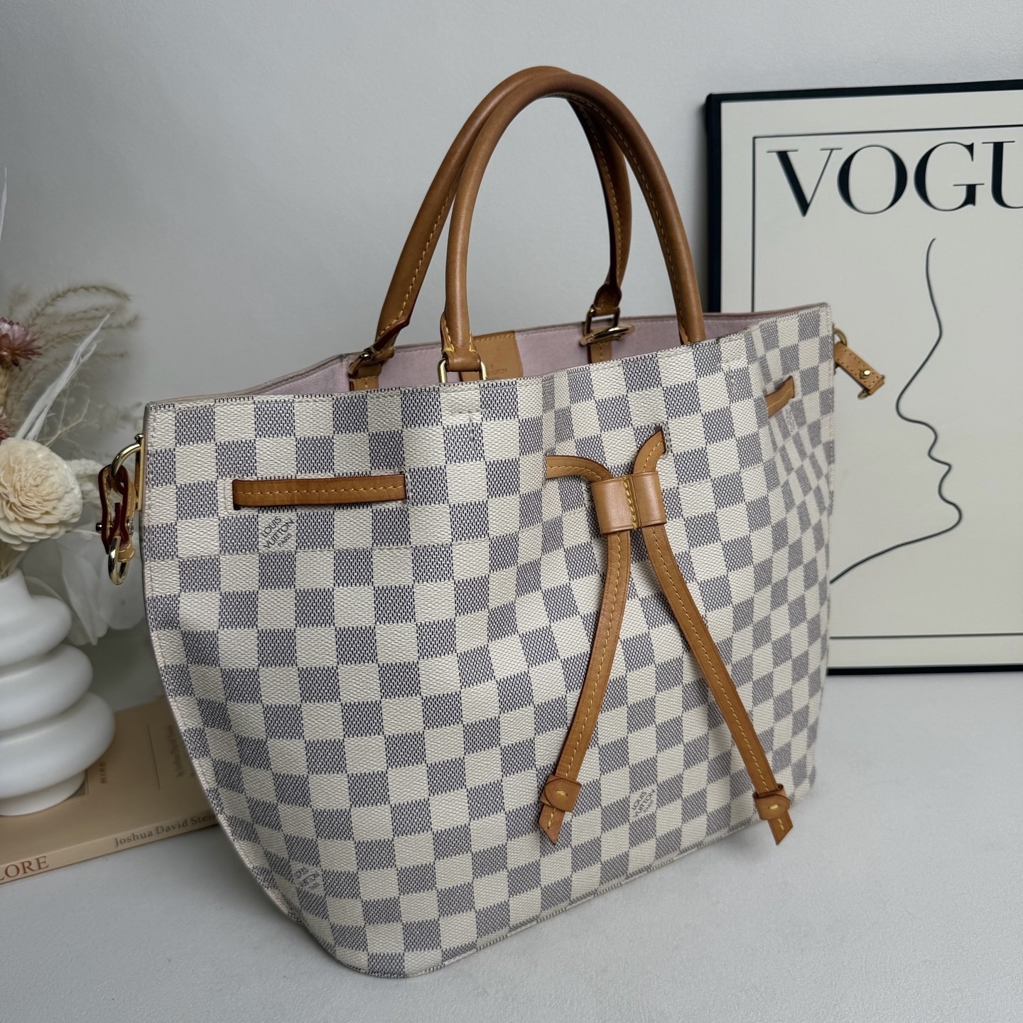 Louis Vuitton Pre-Owned Authentic Bucket Bag Free Tracked Shipping