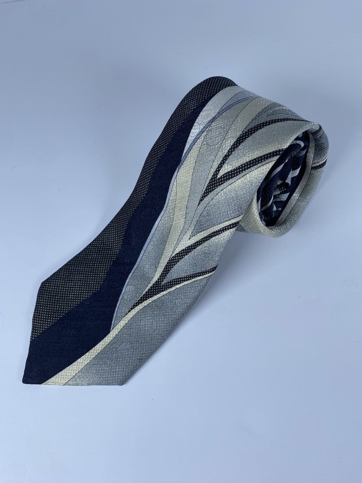 Vtg Vitaliano PANCALDI Silk Tie Italy XL 62″ Wide 4.8″ Abstract Silver Blue Gold