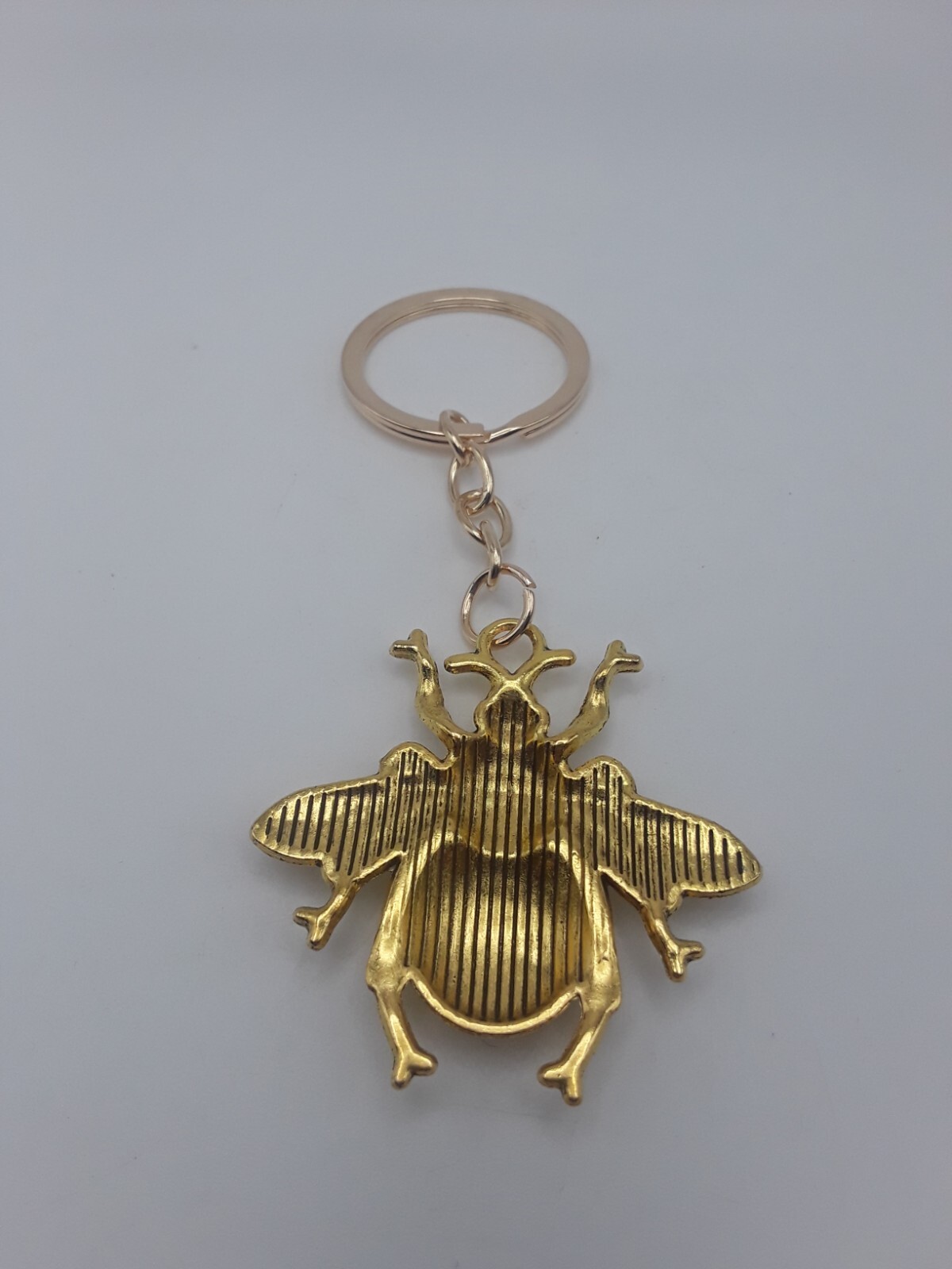 Golden Bee Keychain Durable Zinc Alloy Key Ring Purse Backpack Bag Car Charm