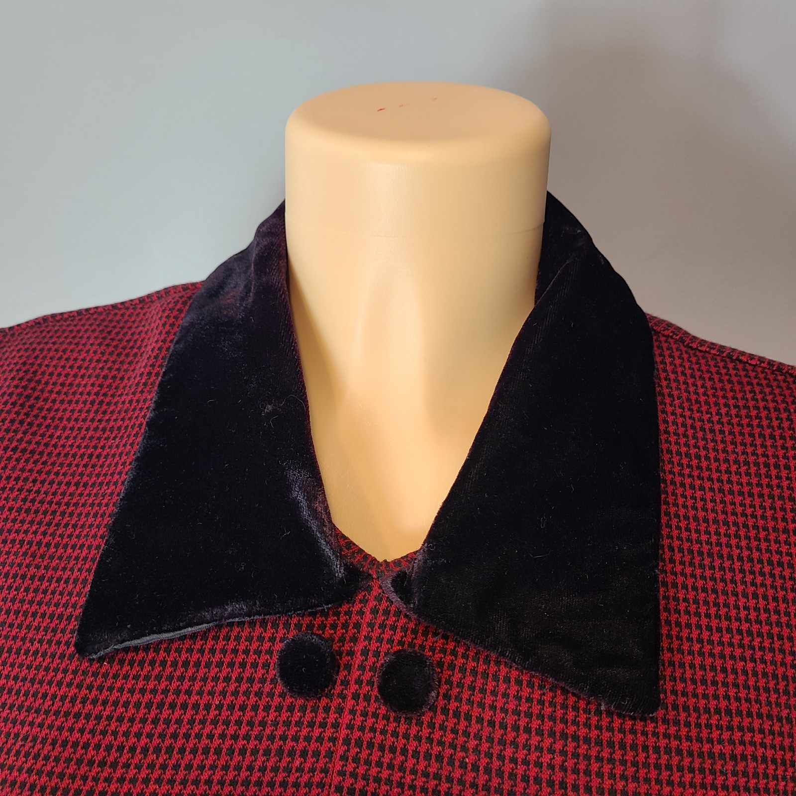 DBY LTD Vtg 90s Plaid Velvet Dress Old Money Tie Back Euro Preppy Kawaii