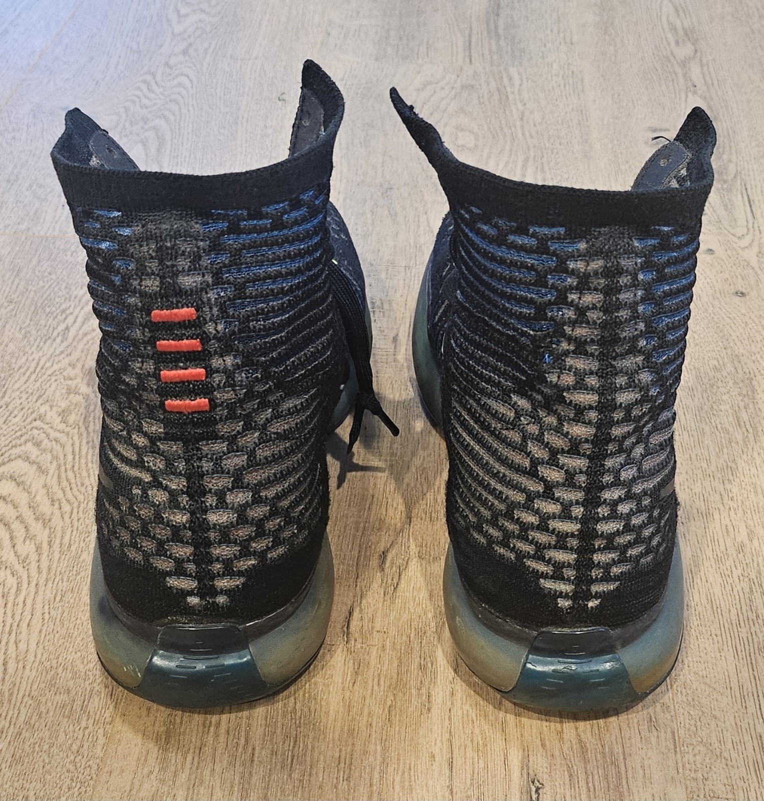 SEE DESCRIPTION Nike Kobe 10 Elite Commander 718763-004 Size 8.5