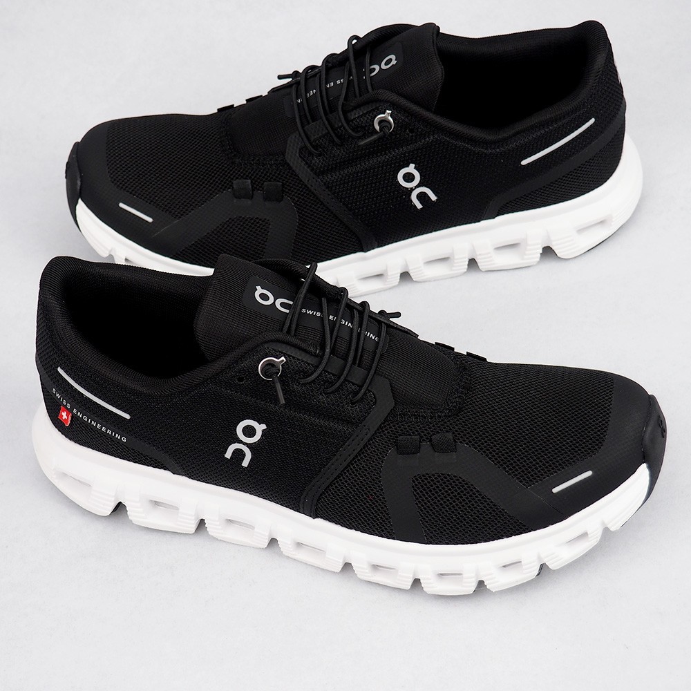 On Cloud 6 Sneakers Black/White Women’s Running Shoes Size 6-9.5 New in Box