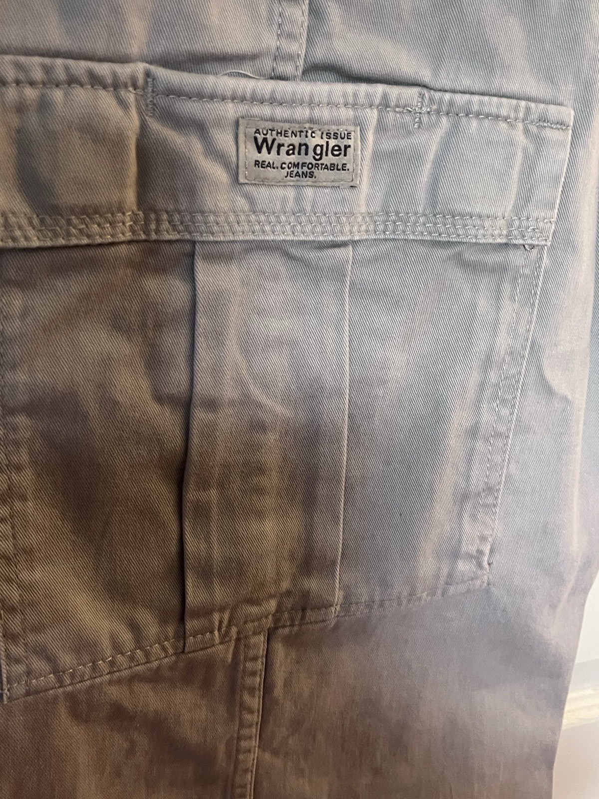 Wrangler Men’s EUC Legacy Cargo Twill Pants in Khaki Tan – 36 x 32