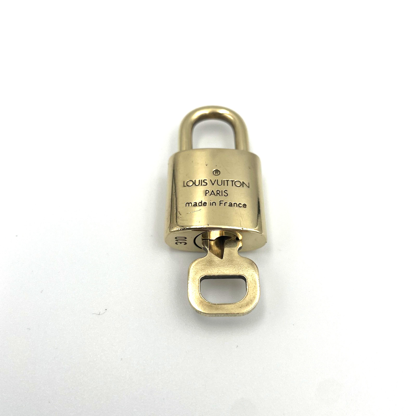 LOUIS VUITTON Padlock Key Set R10000 Random Numbers Polished Authentic