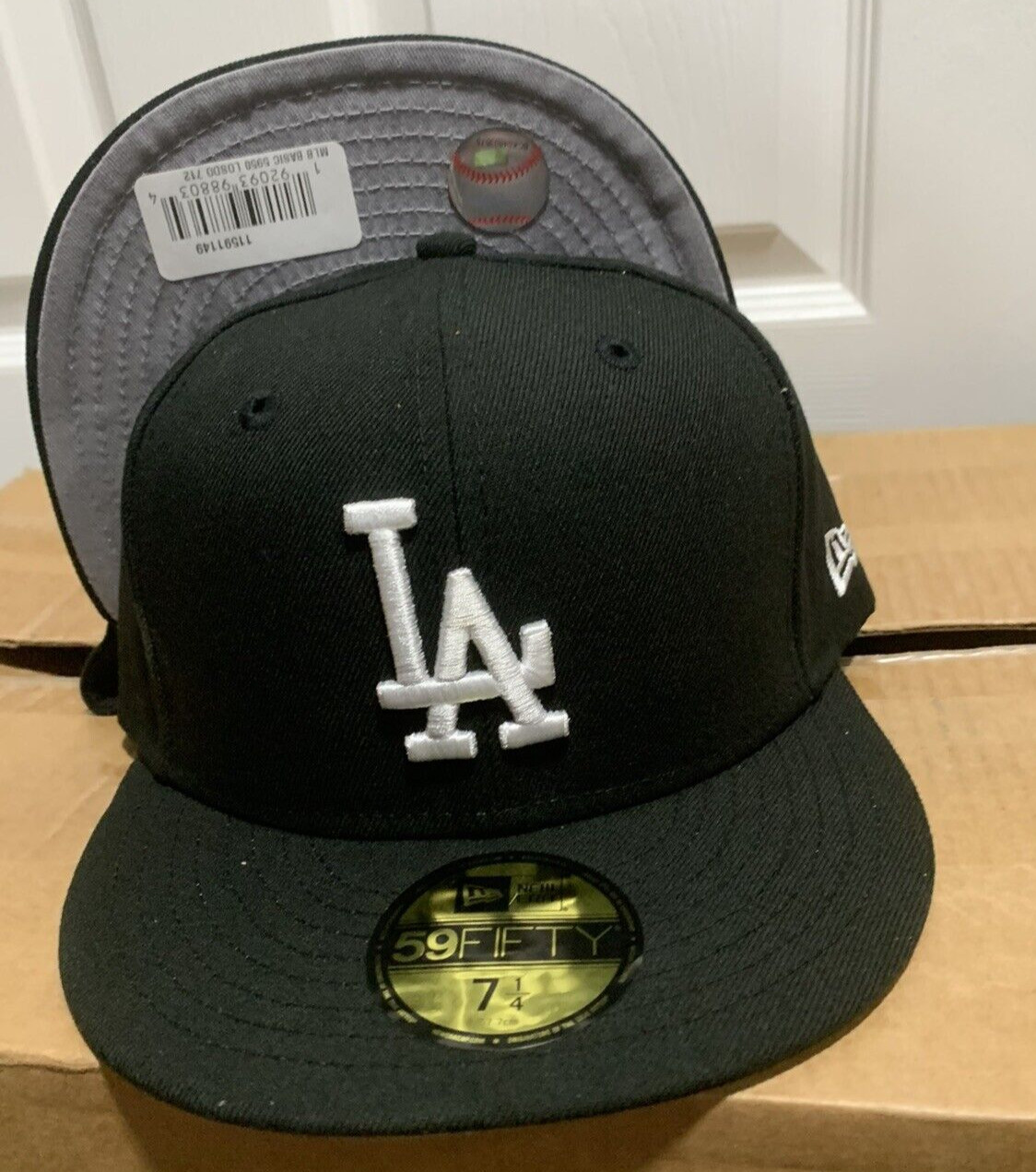 New Era 59Fifty Hat Basic Los Angeles Dodgers Black Fitted POLYESTER HAT 7 1/4