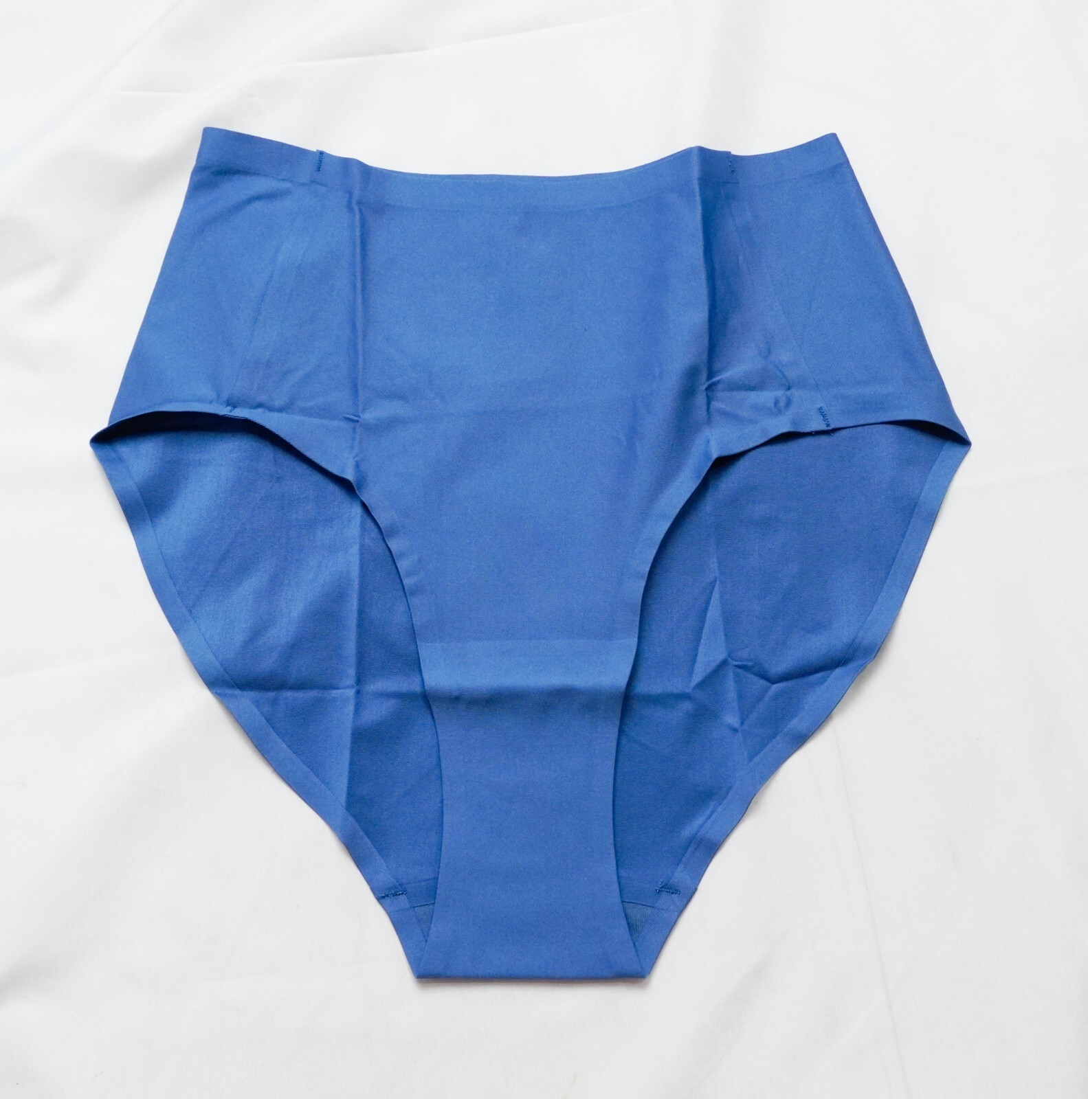 Truekind Women’s Seamless Stretch Mid-Waist Brief Assorted Colors/Sizes NWT