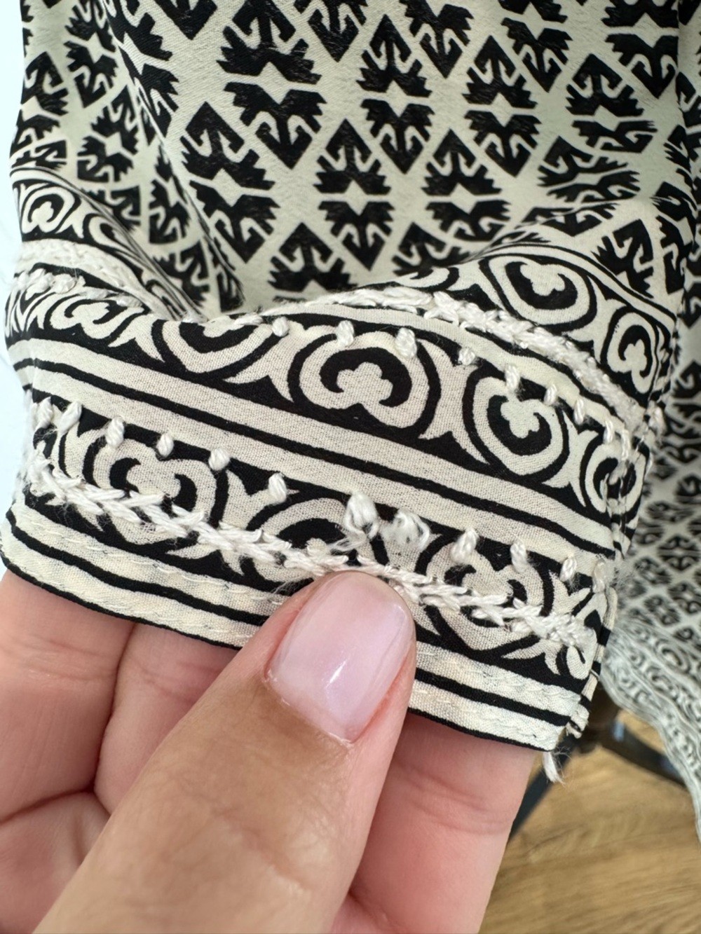 🖤 Gretchen Scott Black & White Tunic 🤍 | Geometric Embroidered Top Size S