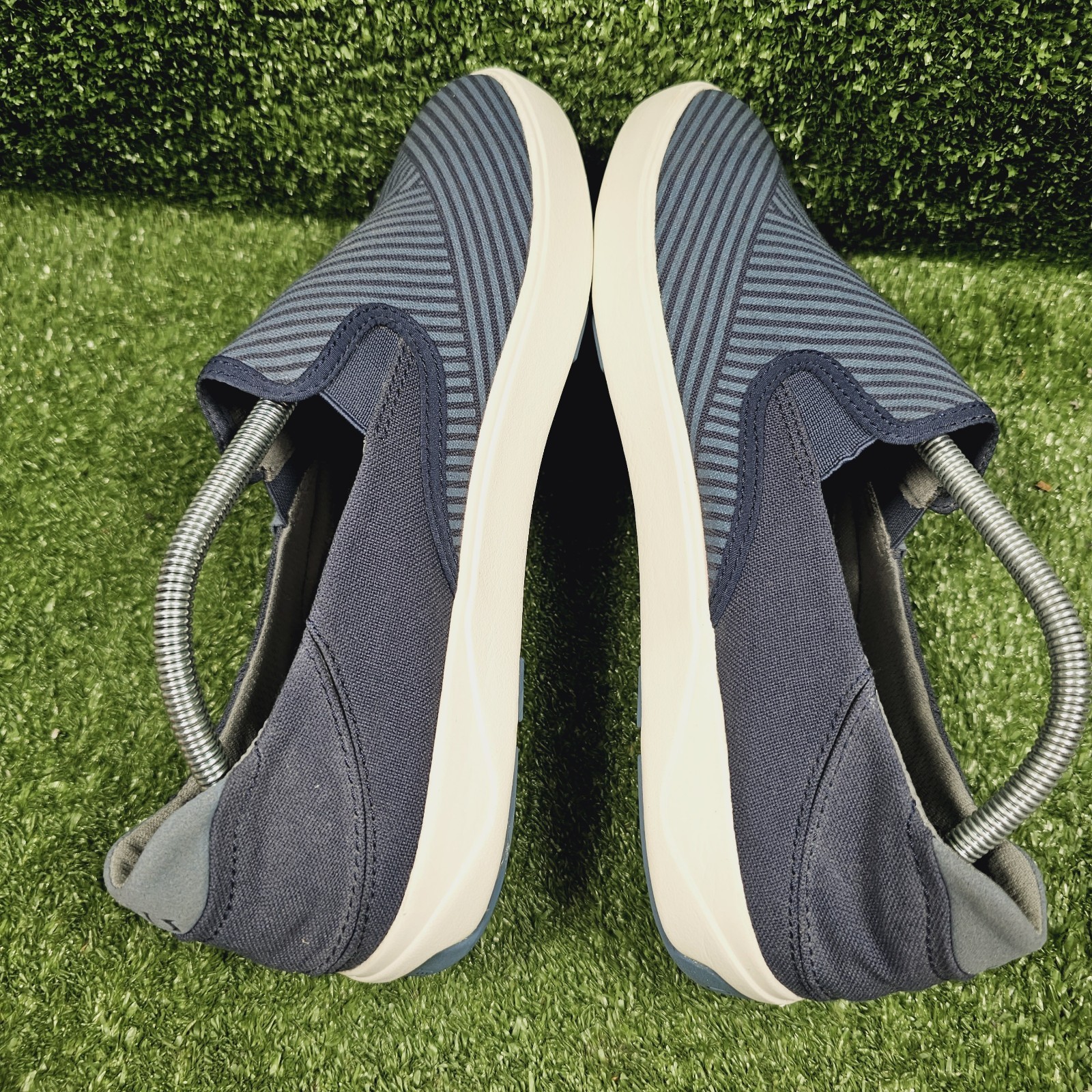 OluKai Lae’ahi Lole Blue Canvas Drop Heel Slip On Comfort Loafers Mens 10.5