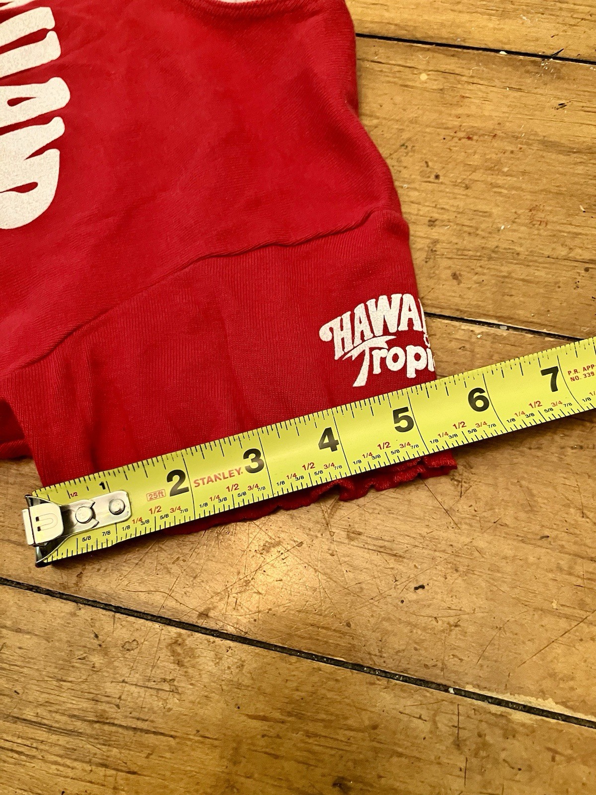 RARE VTG 70’s/ 80s Red Hawaiian Tropic Tanning Lotions Oils Logo Crop Top Shirt
